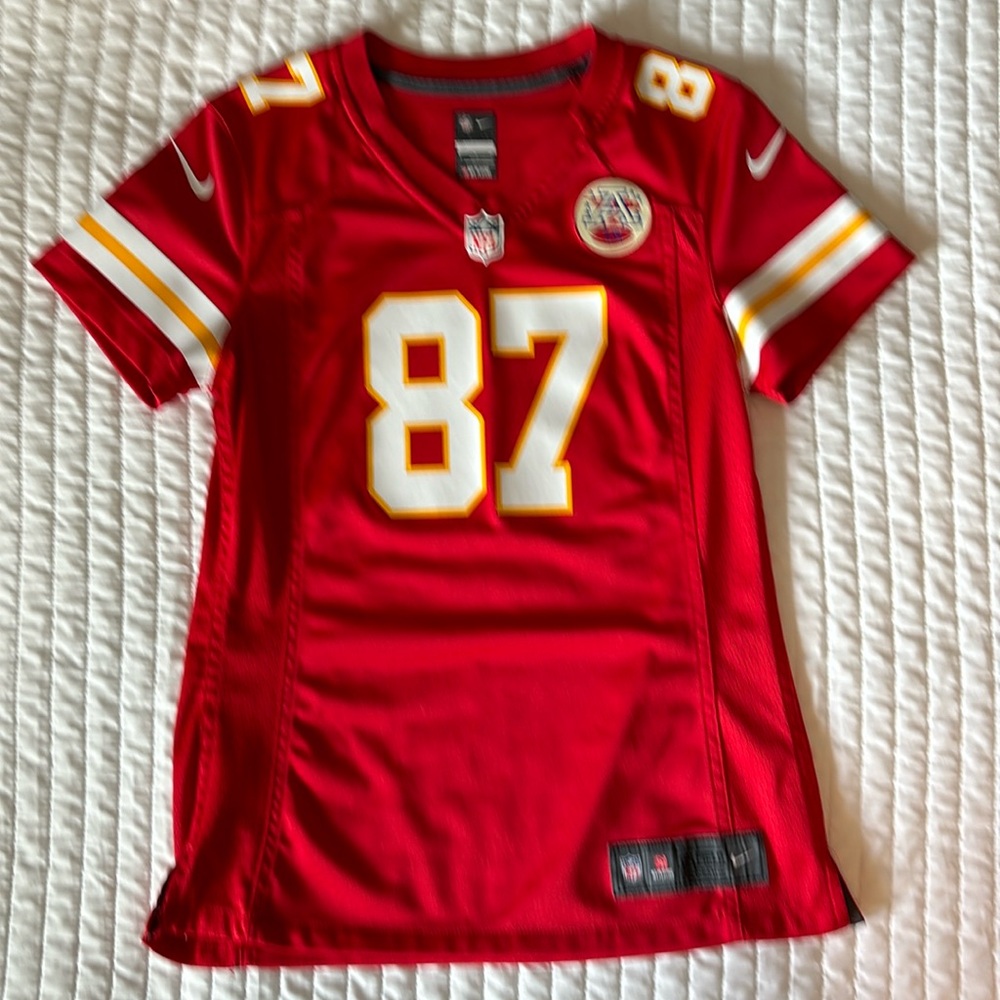 Like new Chiefs Kelce Jersey.